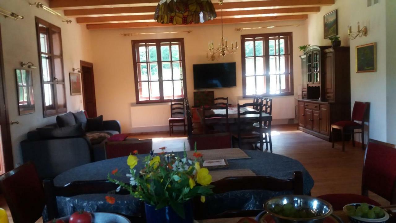 Ropki Dwor Rajdany Villa Exterior foto